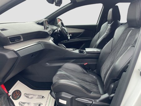 2018 Peugeot 5008 - photo 22