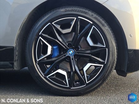 2023 BMW iX - photo 8