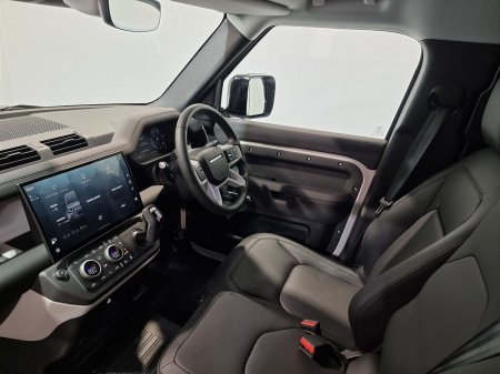 2026 Land Rover Defender - photo 22