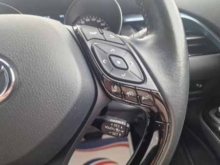 2022 Toyota C-HR - photo 10