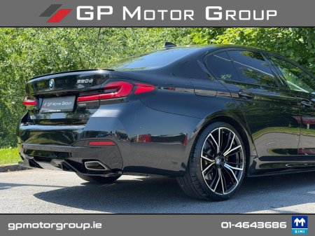 2021 BMW 5-Series - photo 14