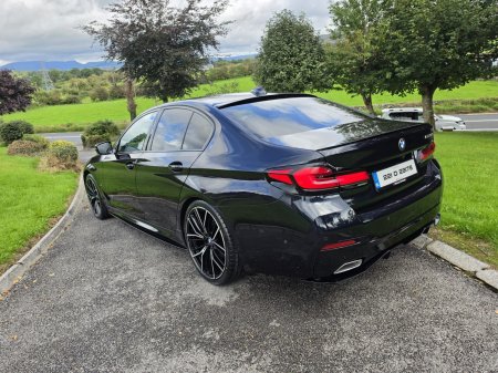 2022 BMW 5-Series - photo 24