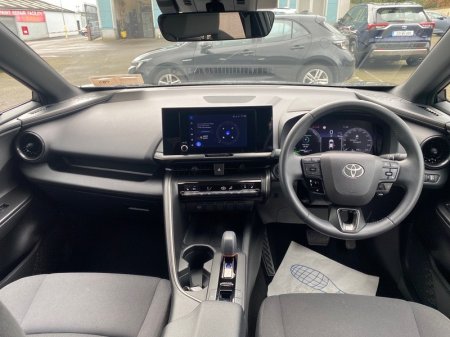 2024 Toyota C-HR - photo 8