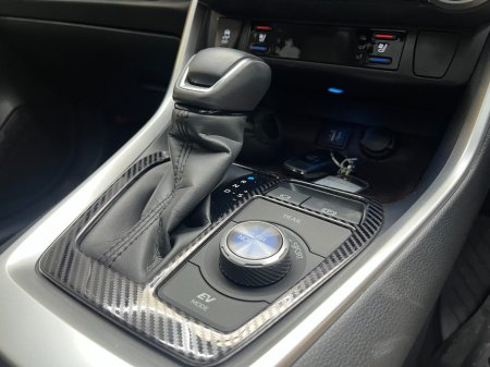 2024 Toyota RAV4 - photo 11