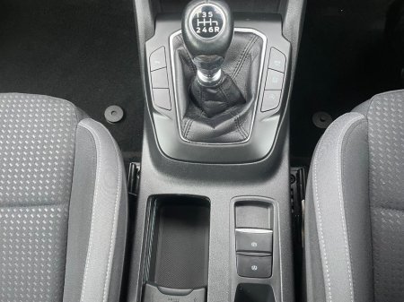 2020 Ford Focus - photo 17