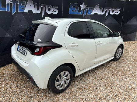 2021 Toyota Yaris - photo 6