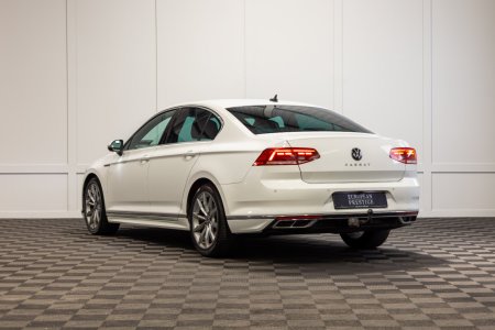 2020 Volkswagen Passat - photo 4