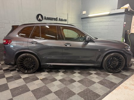 2021 BMW X5 - photo 2