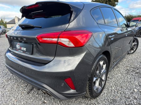 2021 Ford Focus - photo 5