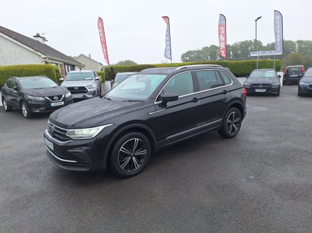 2023 Volkswagen Tiguan - photo 6