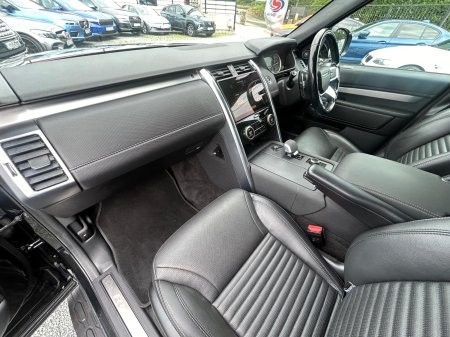 2022 Land Rover Discovery - photo 28