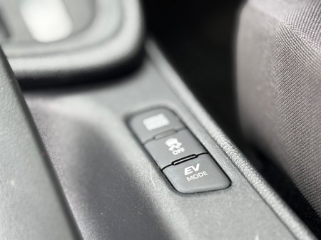 2020 Toyota Yaris - photo 12