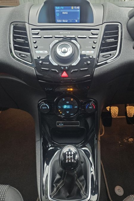 2016 Ford Fiesta - photo 13