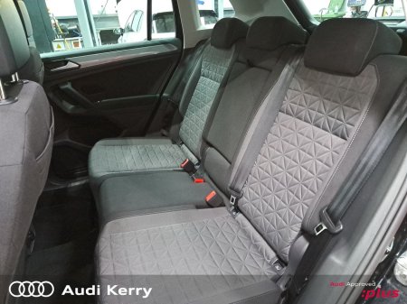 2022 Volkswagen Tiguan - photo 13