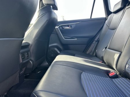 2023 Toyota RAV4 - photo 7