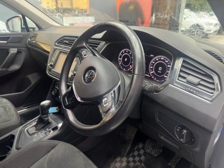 2017 Volkswagen Tiguan - photo 14