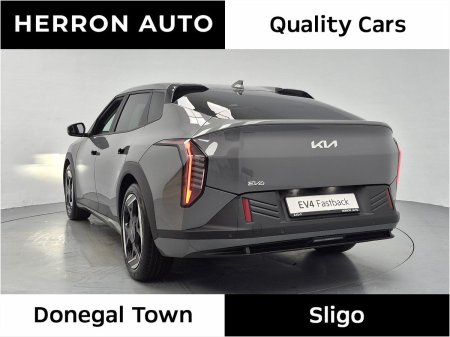 2027 Kia EV4 - photo 3