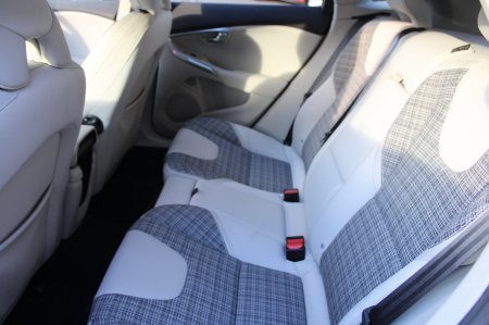 2018 Volvo V40 - photo 17