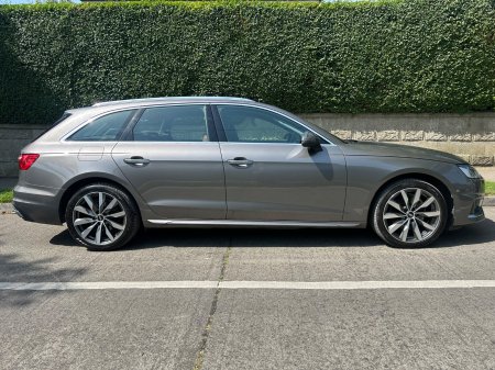 2022 Audi A4 - photo 4