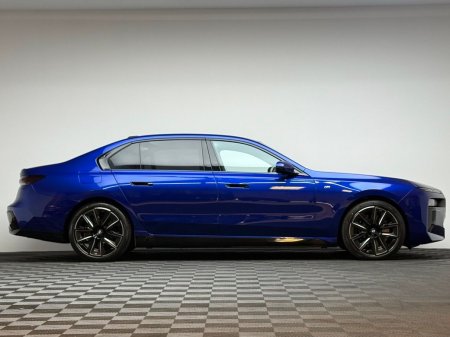 2024 BMW 7-Series - photo 8