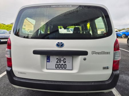 2021 Toyota Probox - photo 4