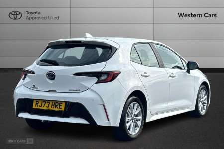 2023 Toyota Corolla - photo 2