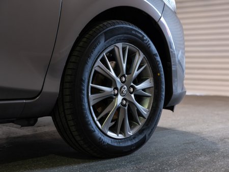 2018 Toyota Yaris - photo 11