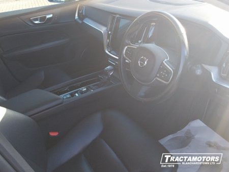 2021 Volvo V60 - photo 7