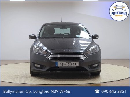 2016 Ford Focus - photo 2