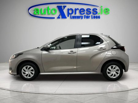 2022 Toyota Yaris - photo 7