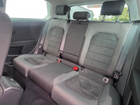 2019 Volkswagen Golf - photo 8