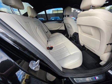 2018 BMW 5-Series - photo 28
