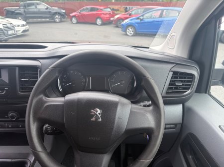 2021 Peugeot Expert - photo 17