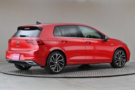 2022 Volkswagen Golf - photo 10