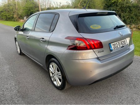 2020 Peugeot 308 - photo 5