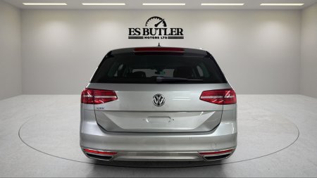 2016 Volkswagen Passat - photo 4