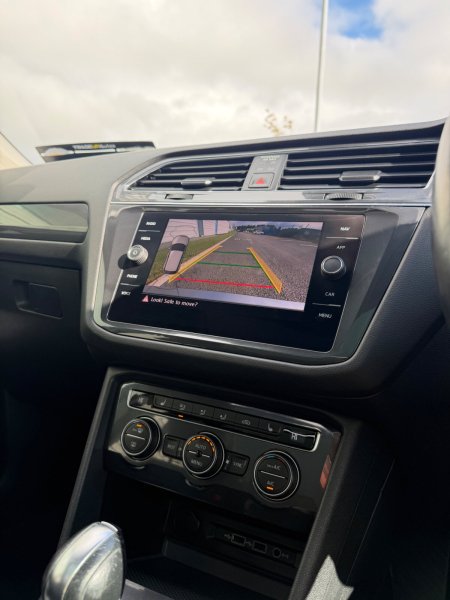 2021 Volkswagen Tiguan - photo 13