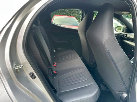2020 Toyota Yaris - photo 19