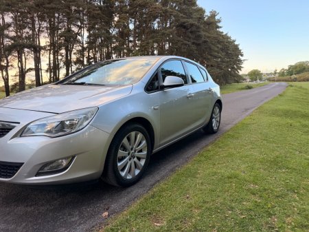 2011 Opel Astra - photo 39