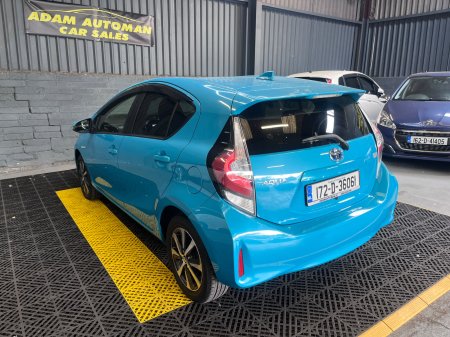 2017 Toyota Aqua - photo 5