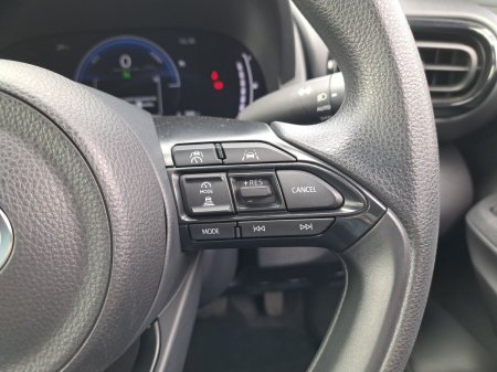 2024 Toyota Yaris - photo 19