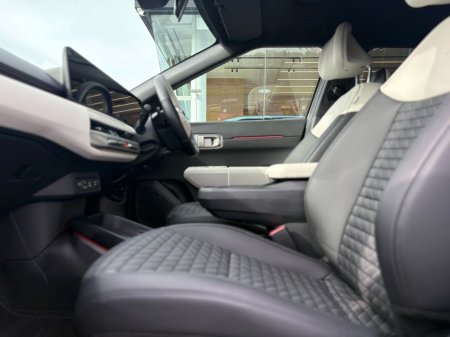 2026 Kia EV4 - photo 6