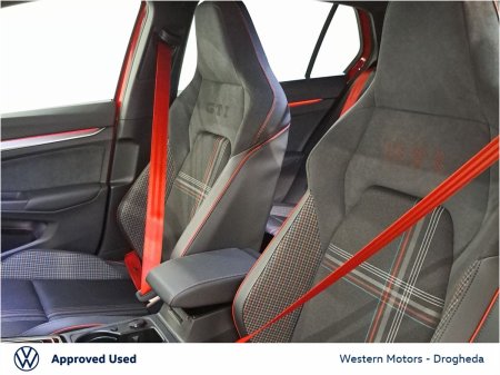 2026 Volkswagen Golf - photo 24
