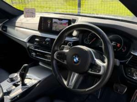 2019 BMW 5-Series - photo 15