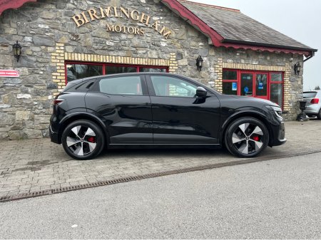 2023 Renault Megane E-Tech - photo 2