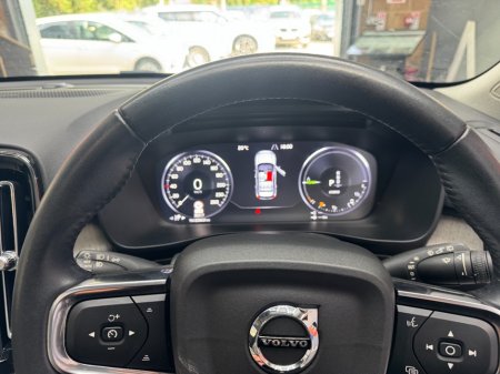 2021 Volvo XC40 - photo 13