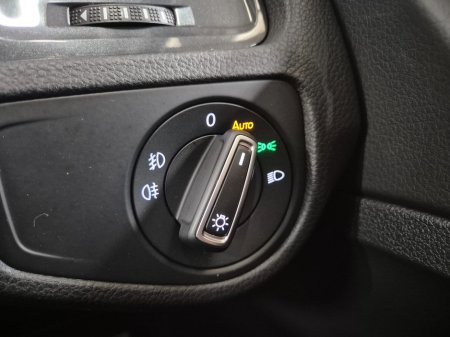 2018 Volkswagen Golf - photo 19