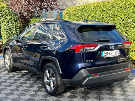 2021 Toyota RAV4 - photo 5