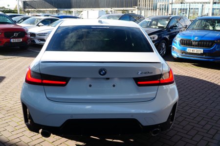 2025 BMW 3-Series - photo 5