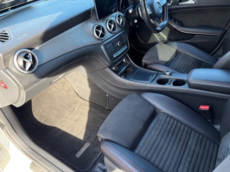 2017 Mercedes-Benz CLA - photo 18